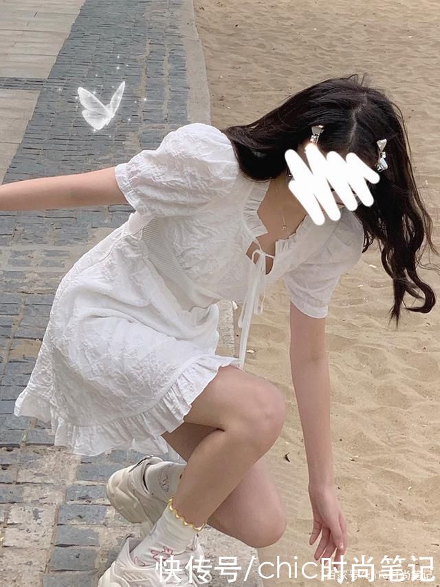 粉味|初恋是什么味道?清冽的香樟树，透着洗衣粉味的校服，还有小白裙