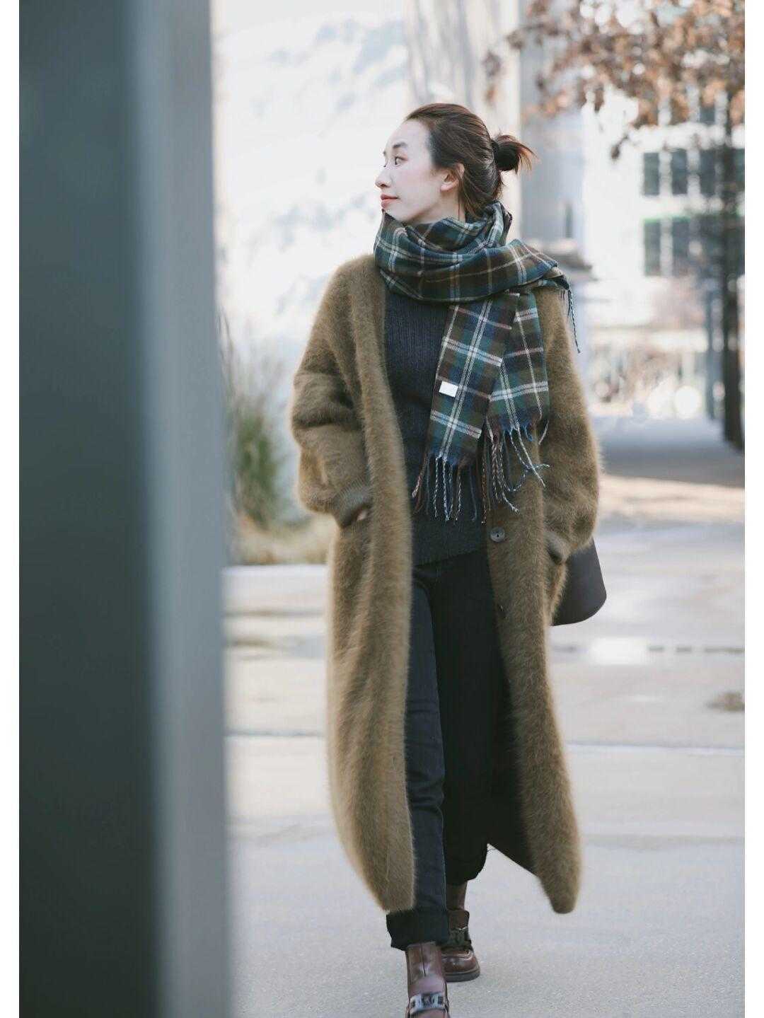 长衫 提前备几件针织长衫吧!初春穿它出门,绝对让你美到“巅峰”