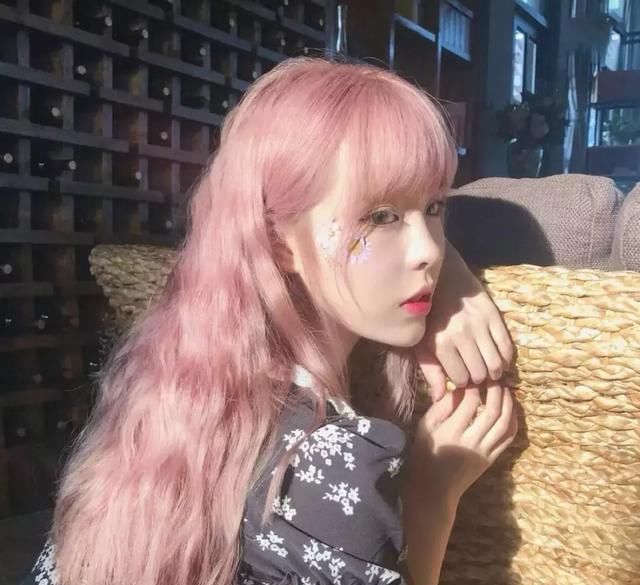 高级又显白的发色有哪些？