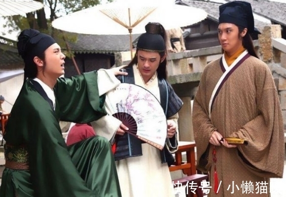 对仗@才女出上联:洞中泉水流不尽!3个才子给出3个下联,哪个最好?