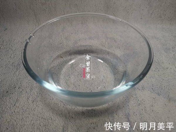 包子|萝卜包子在家做,皮薄馅大不塌皮,鲜美不腻人,学会了不用买