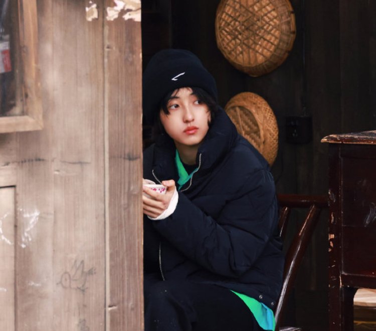 导演为何只选张子枫一位常驻女嘉宾？看完首期节目后，终于明白了