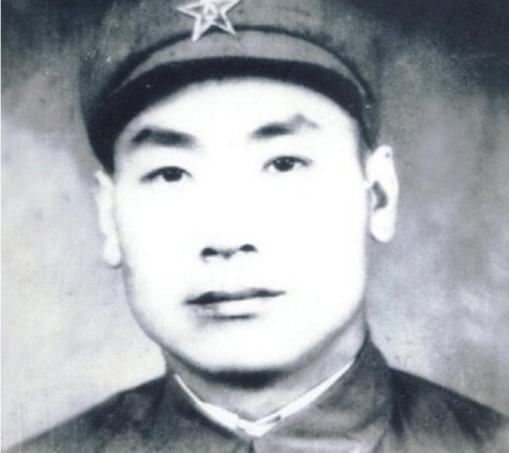 电影|他参加上甘岭战役是营教导员,看了电影《上甘岭》,评价是十个字