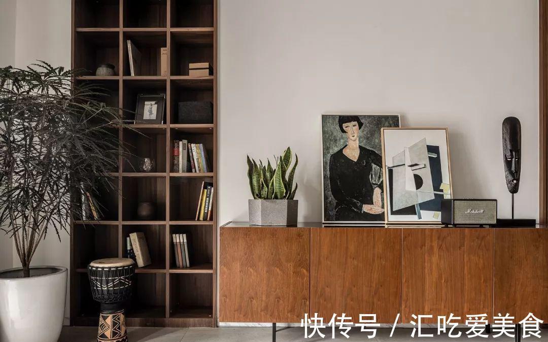 复古|109平新房装修设计,复古怀旧,一进客厅,也太有范了!