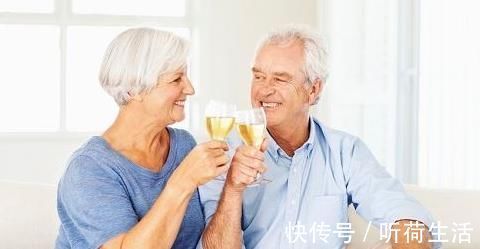 血脂|血管“最爱”的6样食物,每天坚持吃,清血管降血脂,远离血栓