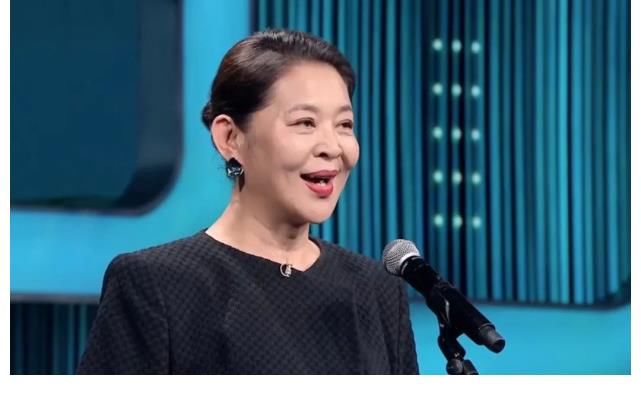李思思|《央young之夏》：央视主持人“神仙打架”，这是什么宝藏综艺