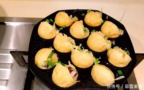 吃多了山珍海味,来尝尝大叔做的章鱼小丸子,外酥里嫩,家人喜欢