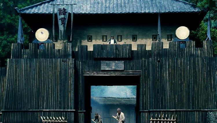 临终前|司马懿识破了空城计,却为何要放过诸葛亮?他临终前不小心说漏了