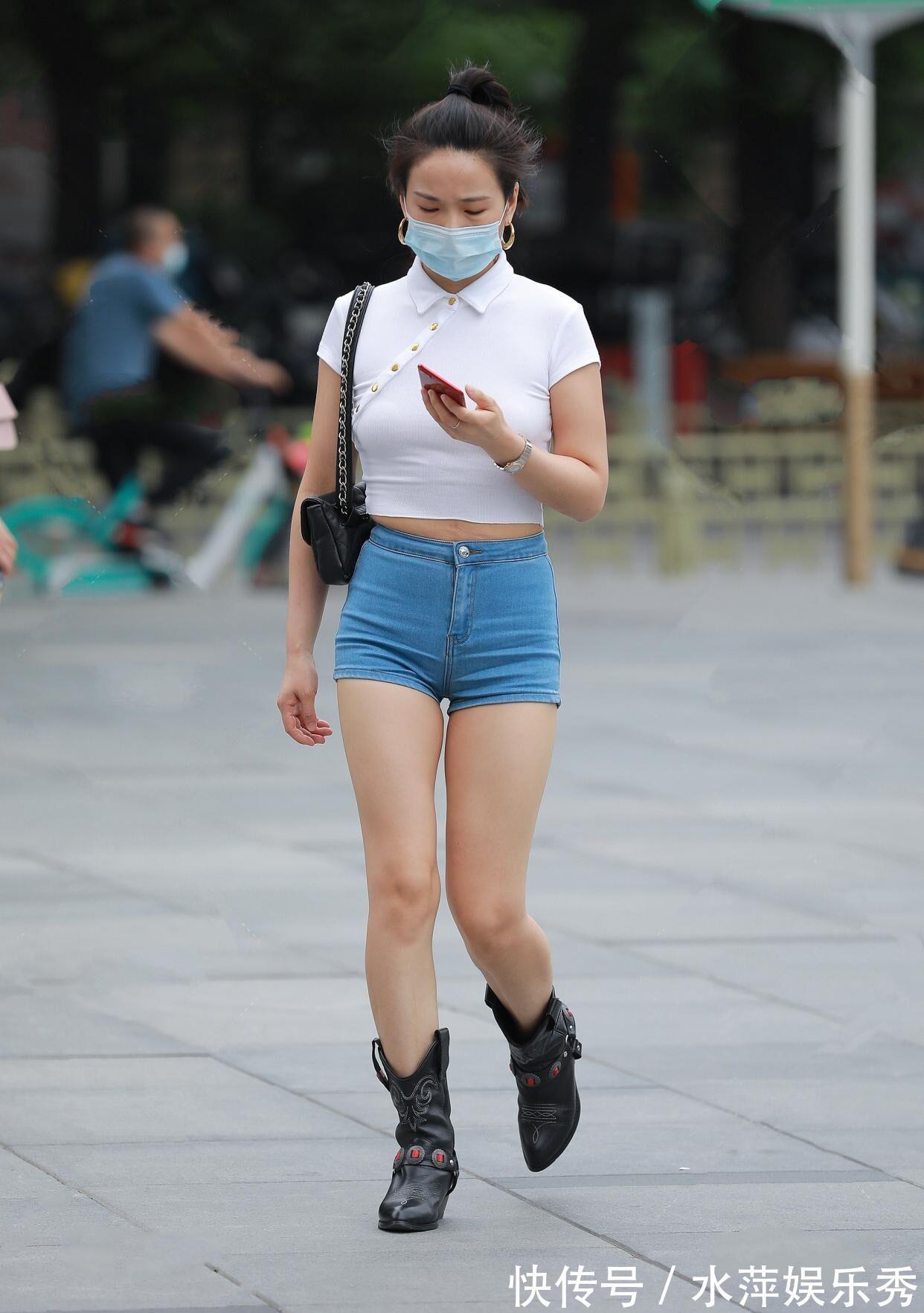 马丁靴|牛仔短裤不好穿？备好这“2双鞋”，简单时髦又不累脚！