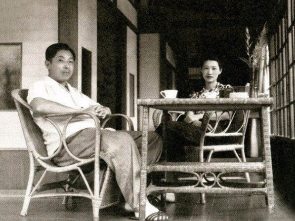 张学良|张学良被软禁后,他的一个部下告诉蒋介石:你敢动少帅,我就敢动你