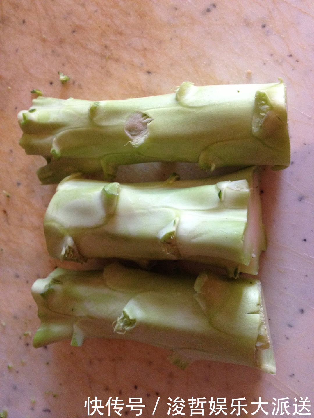 味道|自从我学会西兰花这个做法,全家就爱上了它,光看颜色就让人嘴馋