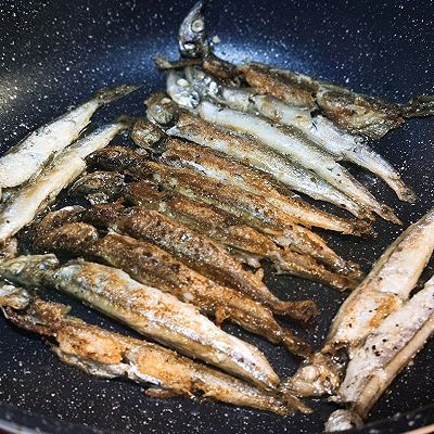 多春鱼|香煎多春鱼
