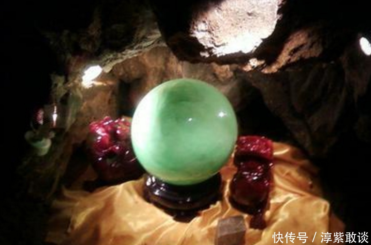 孙殿英|孙殿英炸开清东陵盗宝，划烂慈禧嘴为得夜明珠，敲碎乾隆牙又为啥