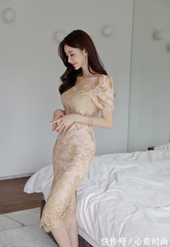 女神孙允珠的时尚搭配:奶油柠黄查理贵族立体绣花裙