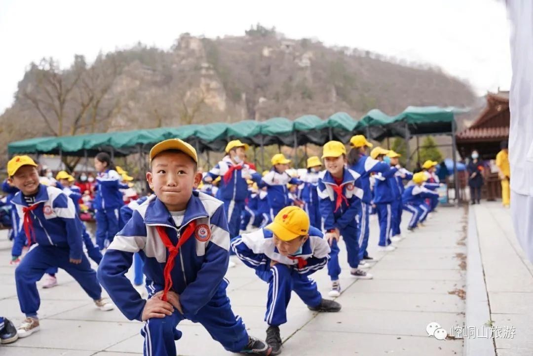 崆峒山景区掀起春季研学游热潮！