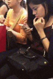 |搞笑GIF趣图:这都不分手,那就是真爱了