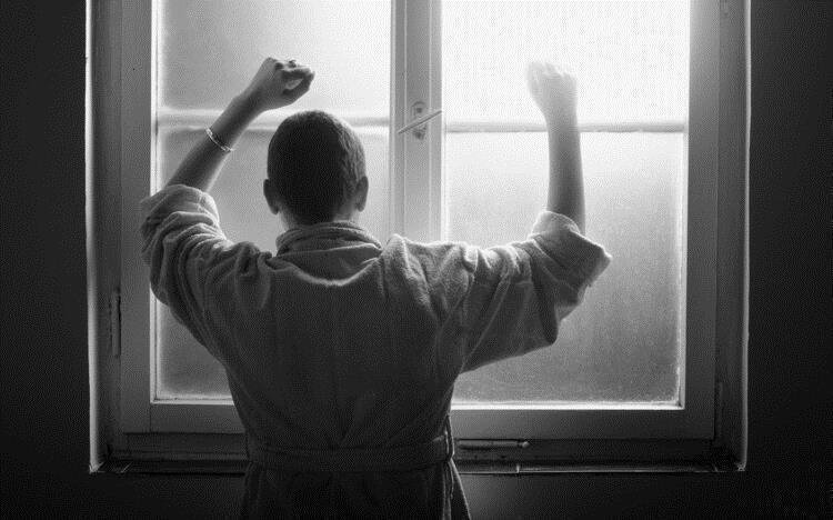 n晚期癌症只能“等死”吗?医生:事实上,3类癌症到晚期仍可治愈