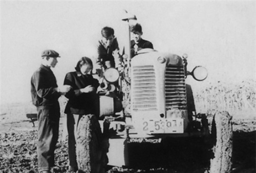 人民币|印在老款1元人民币上的那个女孩,41年后,才知上面那人是自己