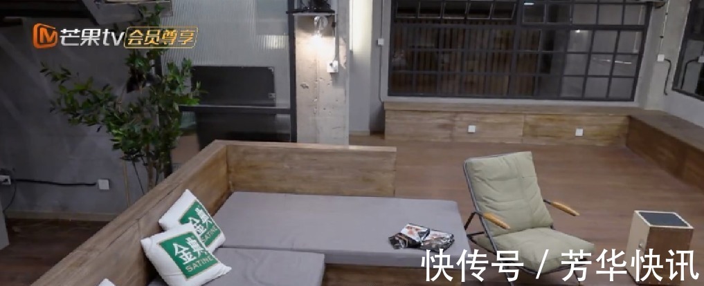 大湾区的哥哥,你们敢不敢再搞笑一点?承包了披荆斩棘所有笑点