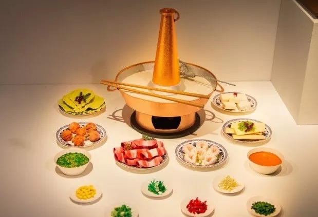 亡人|国人烧给亡人的纸扎,登上巴黎设计周,老外:中国人太浪漫了!