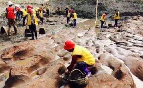 河中|村民从河中打捞出一枚印章,卖了1300万,三年后才大难临头