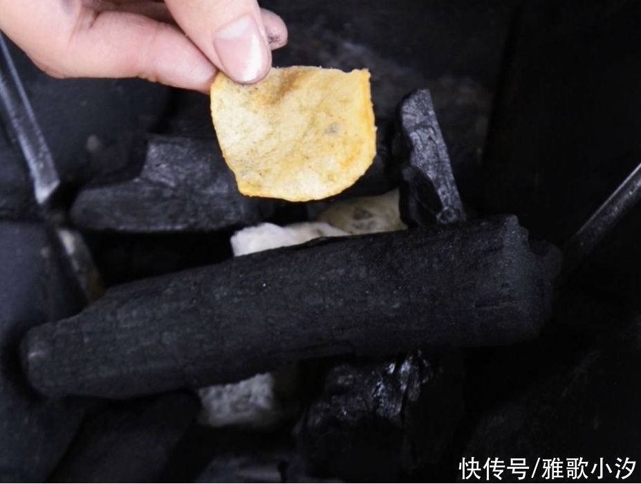 鸡翅|BBQ新技巧！体验“天才吃法”，成为烧烤达人只需学会这7个技巧