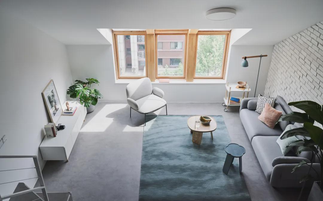 装修设计|夫妇买了116㎡顶楼,当初只是想安静些,却成了装修效仿的对象