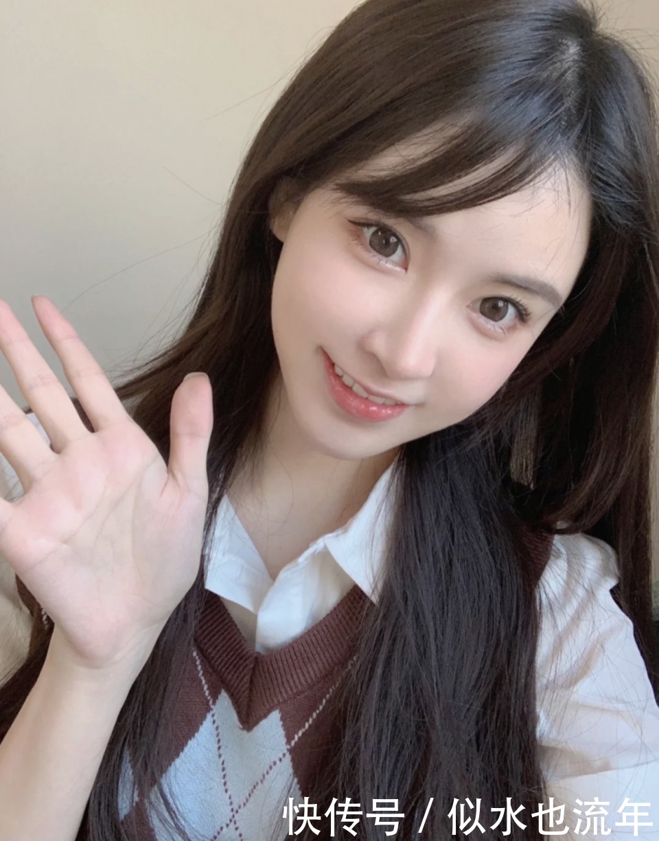 质地|这4款口红都巨显白显温柔,超级适合学生党们,重点平价还好看