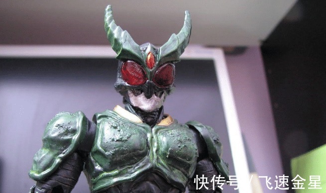 古朗基|假面骑士重生之逢魔时皇斗真打开时空之门,3位agito进入新世界!