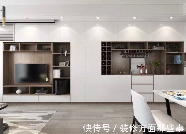 卫生间|88平现代风三居室,白色加咖色的酒柜连着电视柜有质感