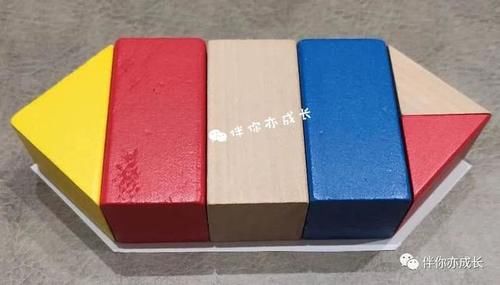 积木只会搭高高？你还可以引导孩子这么玩