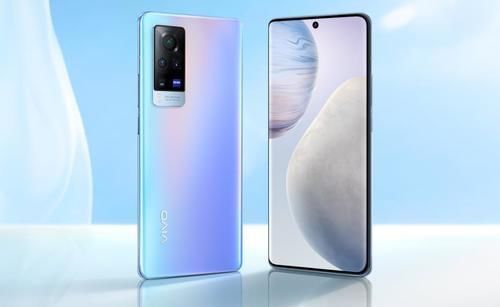 轻薄|仅隔一天，小米11惨遭VIVO X60实力打脸，提前锁定2021真香机