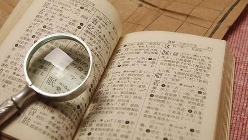 名字|爸爸姓“死”，不知如何给娃取名，奶奶随口说出一个名字太霸气