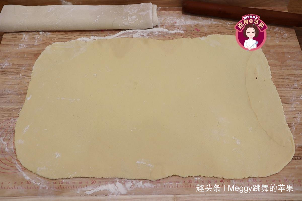 教你做|教你做双色千层饼，柔软有滋味，让你学会1种，能开发出10多种