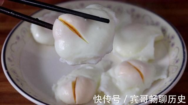 做法|荷包蛋这做法头一次见，又快速又不散开，一次做6个，太香了