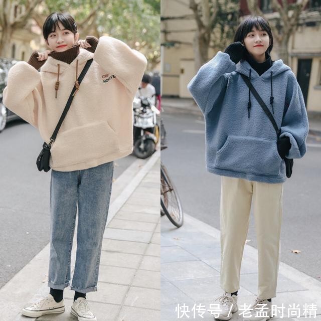 大衣|秋冬怎么穿“卫衣”才好看?搭配这3种单品,既不臃肿还显时髦