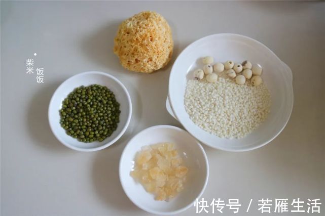 糯米|夏季养身体,这碗粥可以常吃,5种食材一锅煮,清热养脾胃