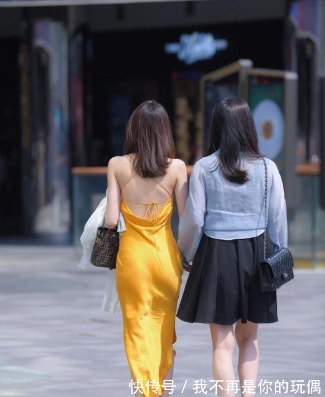 知性|亮黄色绸缎连衣裙外搭白色外套,温柔知性,从容优雅