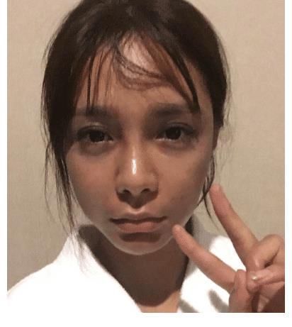 小姐姐|沈梦辰乔欣录节目被质疑假吃,网友帮澄清:几乎吃完,很真诚