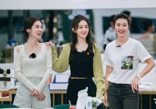 黃曉明|趙麗穎張碧晨拯救中餐廳，倆辣媽拋開(kāi)婚姻獨(dú)自美麗