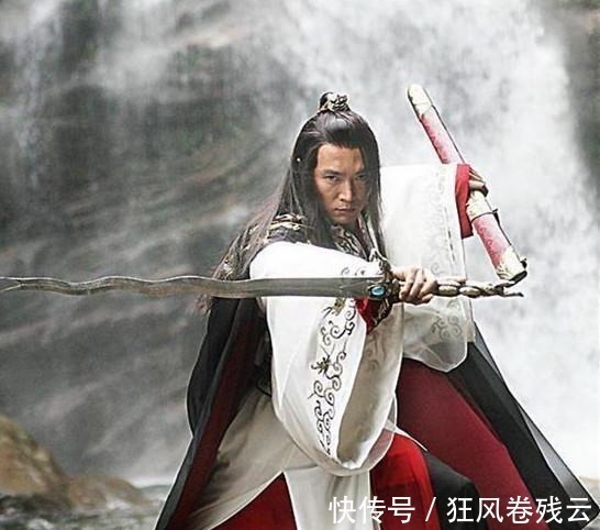 血刀#金庸笔下的5把邪恶兵器,第四让无忌险些丧命,最后一把无人敢用!