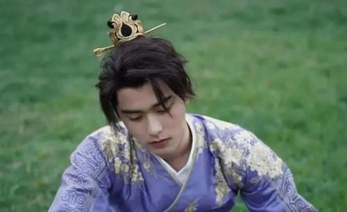 骨相|古人有训“马看四蹄,人看四相”,是哪四相?老祖宗的识人经验