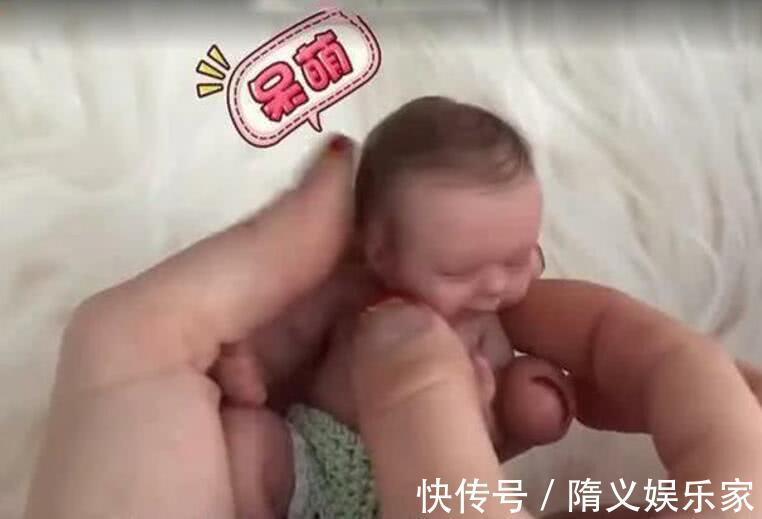 阿米利娅|世界上最小的婴儿,放在手心比巴掌还小,现在变成了这个样子
