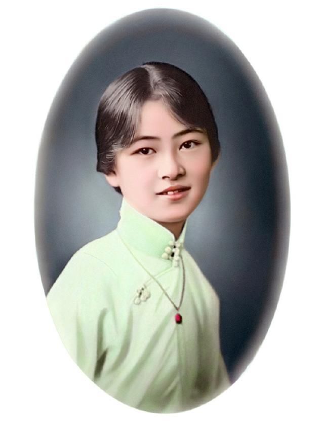 老照片还原民国名媛陆小曼与林徽因的真实容貌,真的太美了!