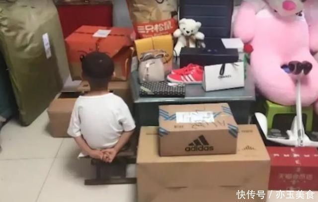 金钱|6岁熊孩子一键清空购物车,秒花7万余元,宝爸的教育方式亮了