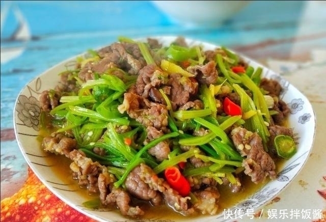 三菜一汤|去朋友家吃饭,做了三菜一汤,花了100元不到,你看值不值