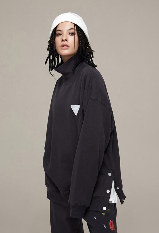 冬天冷飕飕，卫衣+羽绒保暖有型又不费时间！