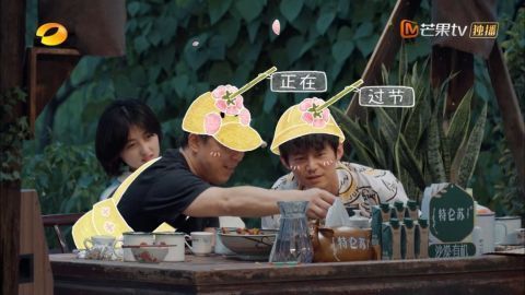 莫扎特|《向往的生活》：黄渤再现高情商，凶荣梓杉上热搜