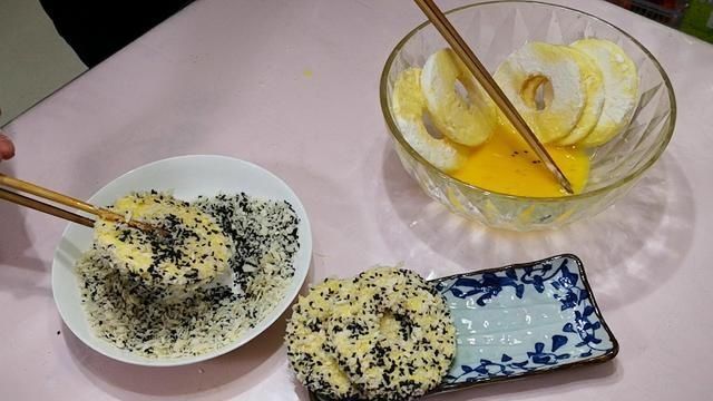 面包糠|入冬了,碰到这水果别手软,营养极高,做成小零食,孩子超喜欢