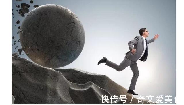 穷人|穷人定律:越穷的人,往往越喜欢在这3件事上努力,结果越来越穷